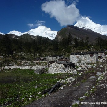 View Manaslu Circuit Trek